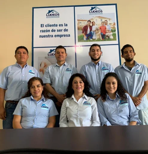 Equipo de asesores inmobiliarios